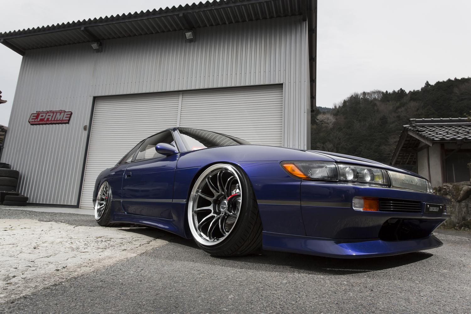 EMOTION ZR10 18 inch 5 stud-81