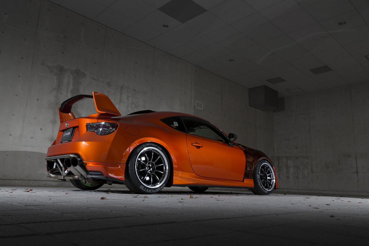 EMOTION ZR10 18 inch 5 stud-49