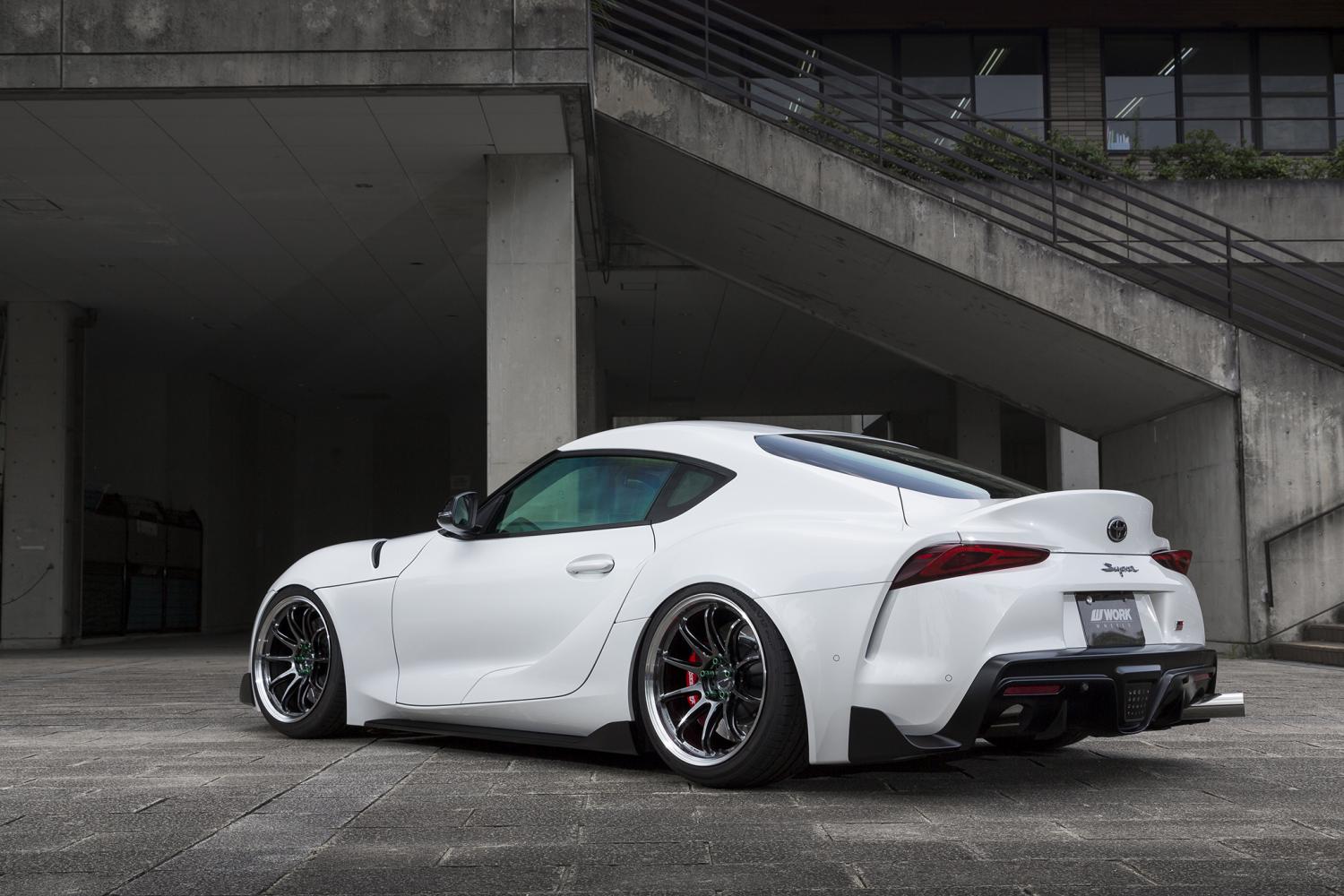 EMOTION ZR10 18 inch 5 stud-65