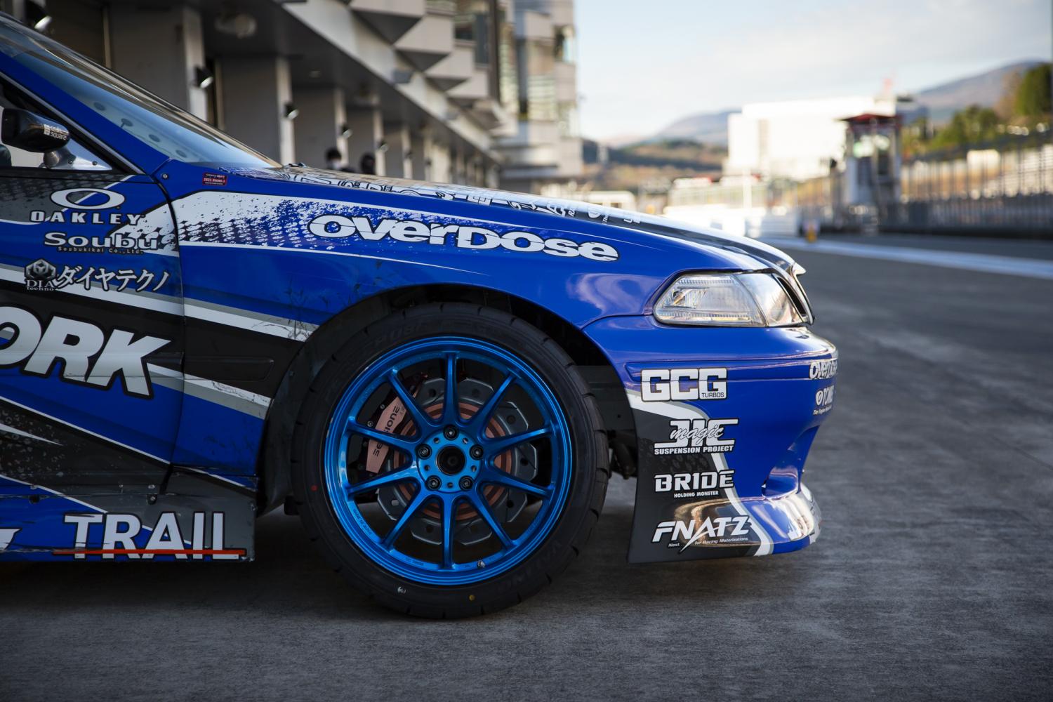 EMOTION ZR10 18 inch 5 stud-93