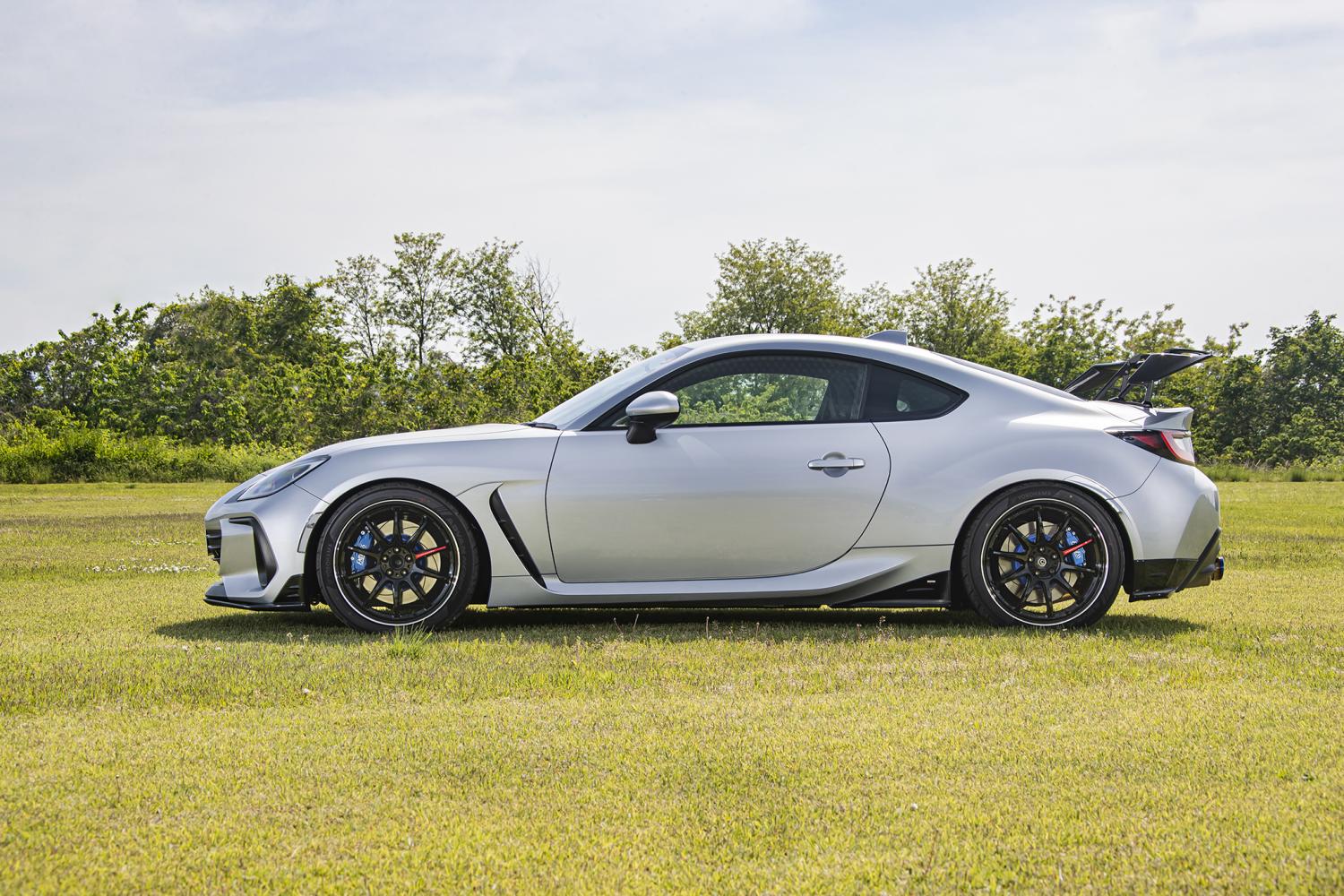 EMOTION ZR10 18 inch 5 stud-95