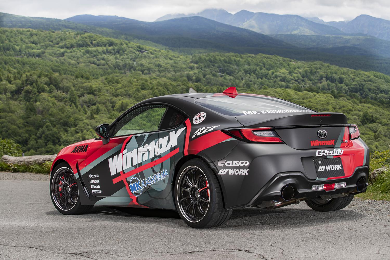 EMOTION ZR10 18 inch 5 stud-100