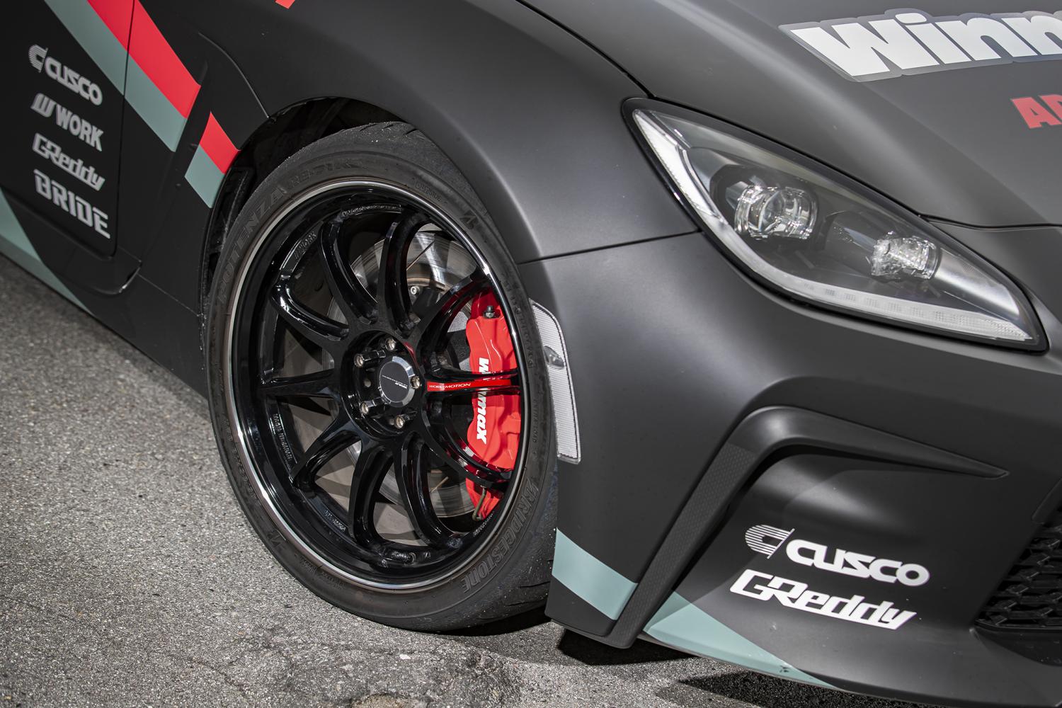 EMOTION ZR10 18 inch 5 stud-101