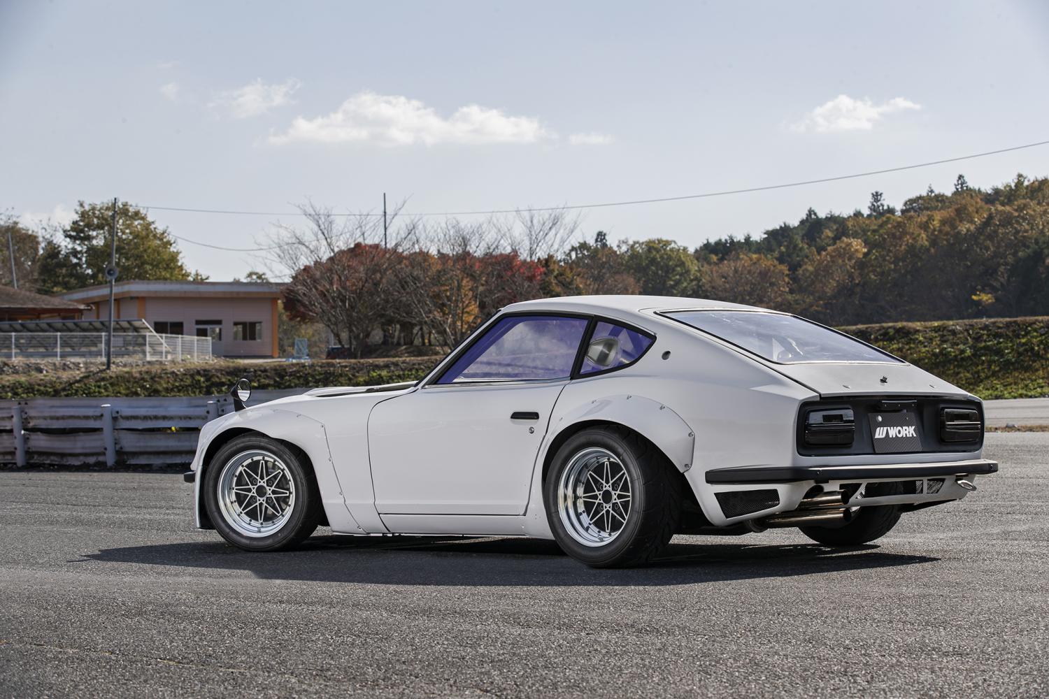 EQUIP 03 (14 inch)-50