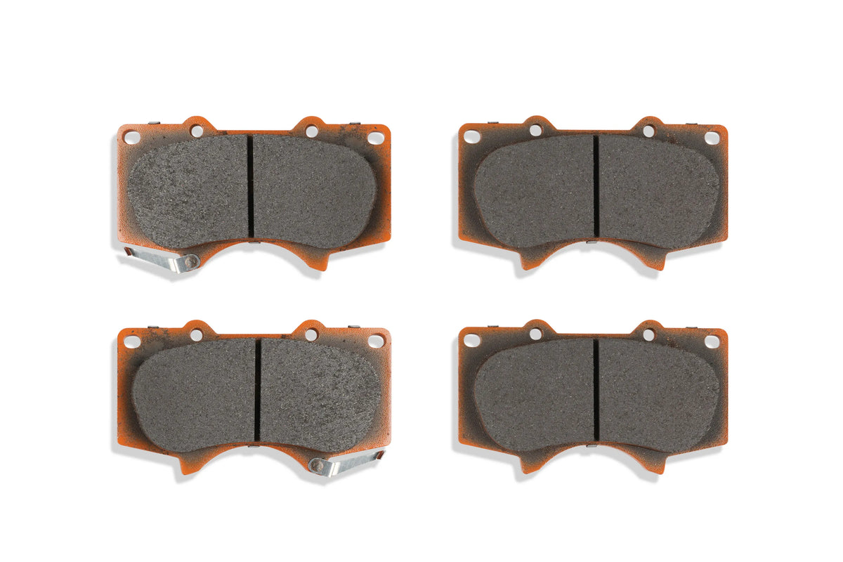 Toyota Landcruiser DBA Front Brake Kit – 4000 Series T3 Slotted & Xtreme Performance Brake Pads (DBA42736S-1482XP)