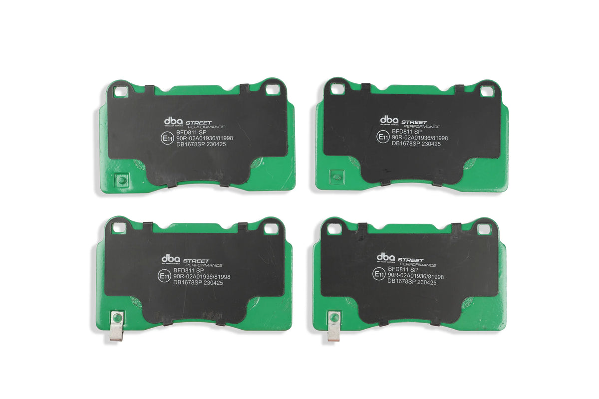 Mitsubishi Lancer Evo DBA Front Brake Kit – Street Series T2 Slotted & Street Performance Brake Pads