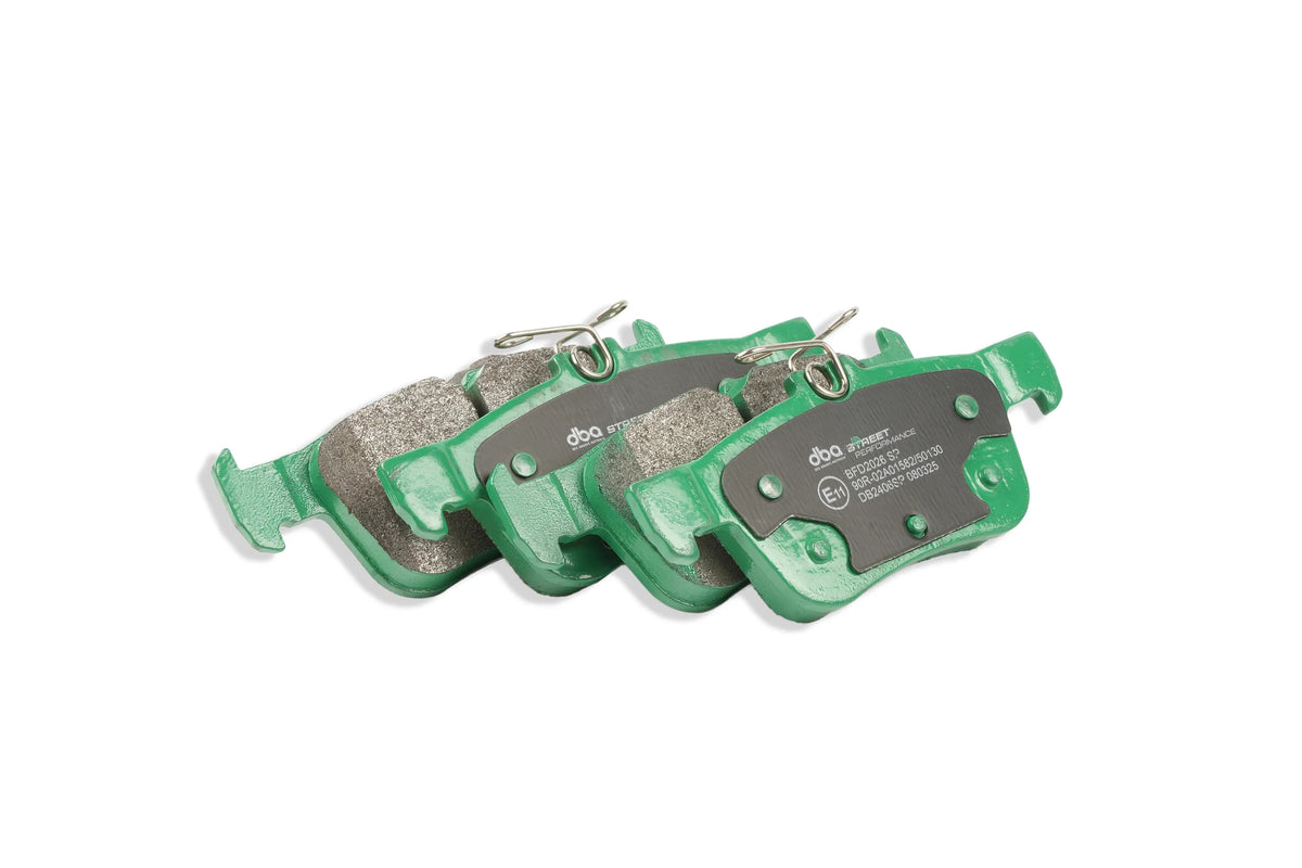 Ford Focus DBA Rear Brake Kit – Street Series T2 Slotted & Street Performance Brake Pads (DBA2969S-2406SP)