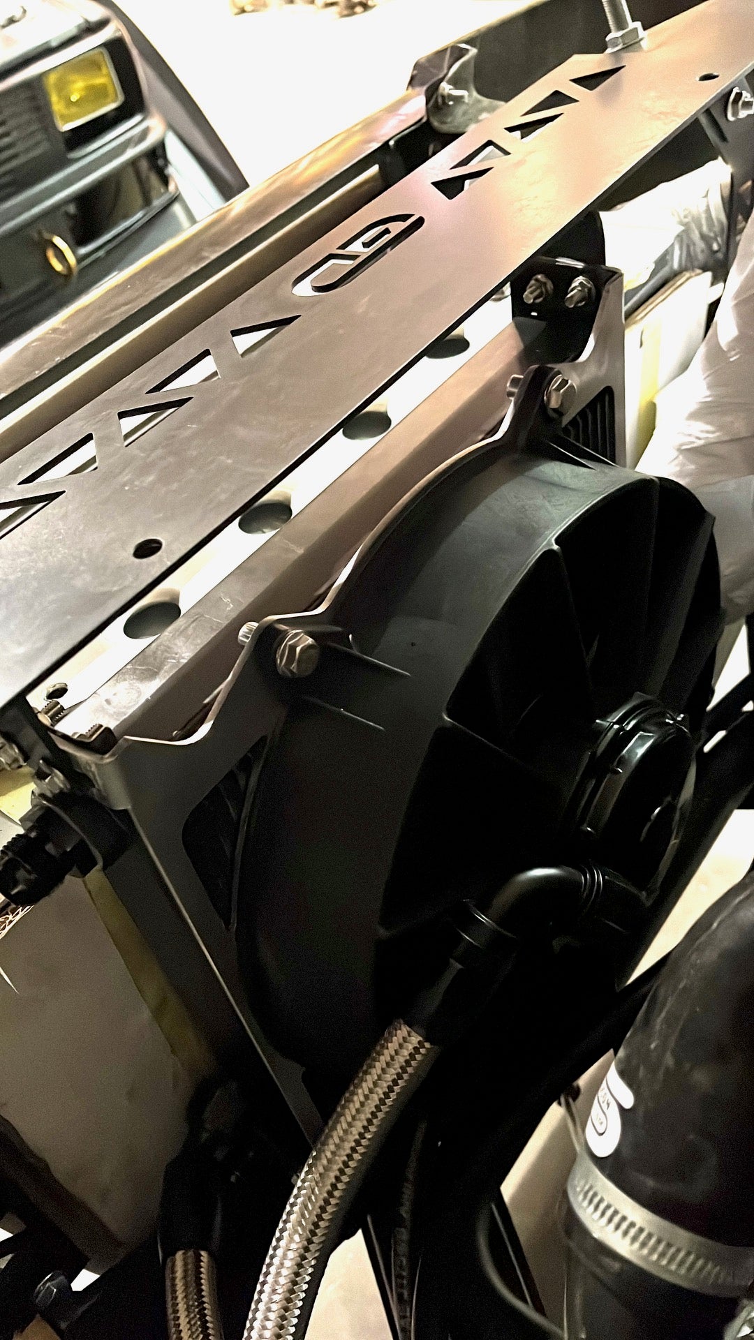 Oil Cooler (40 Row with Race Fan)-5