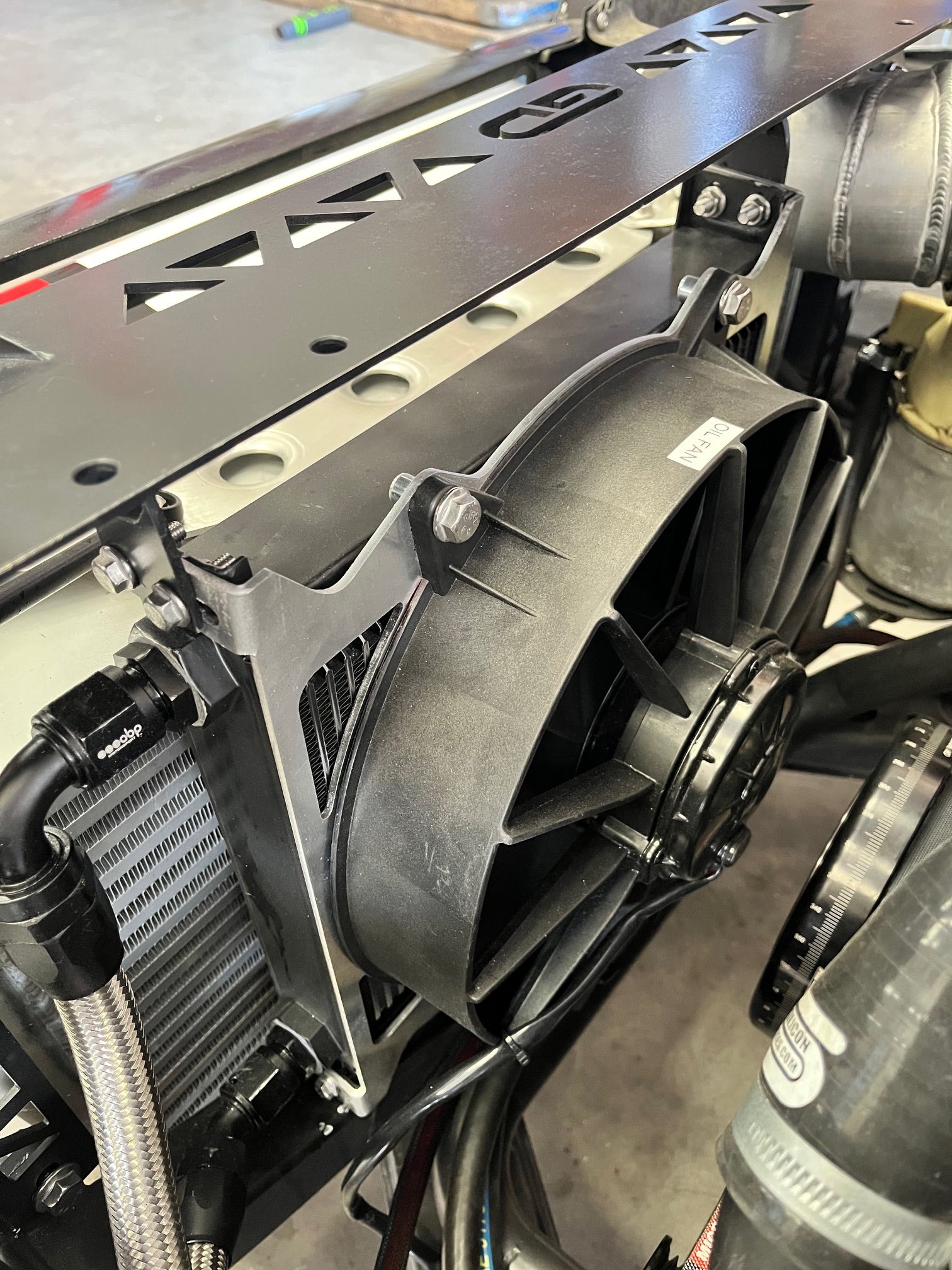 Oil Cooler (40 Row with Race Fan)-1