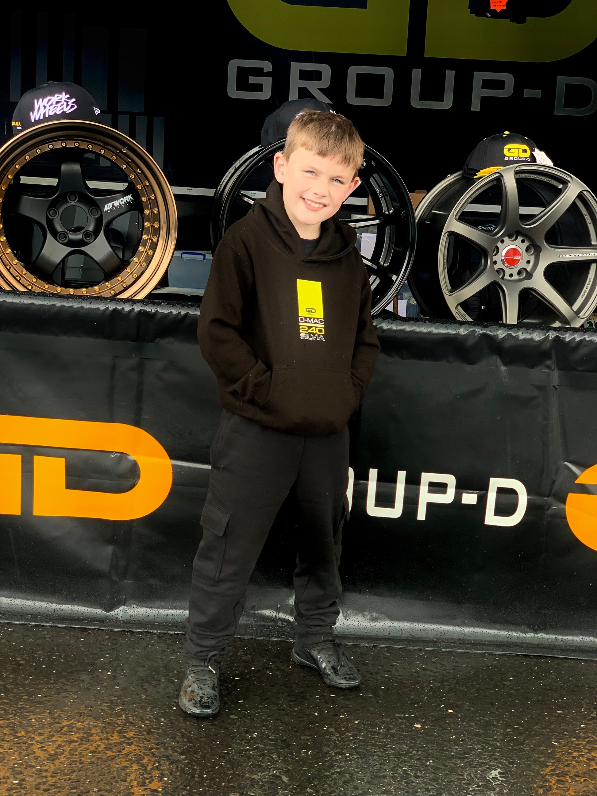 KIDS Group-D D-Mac 240 Hoodie-1