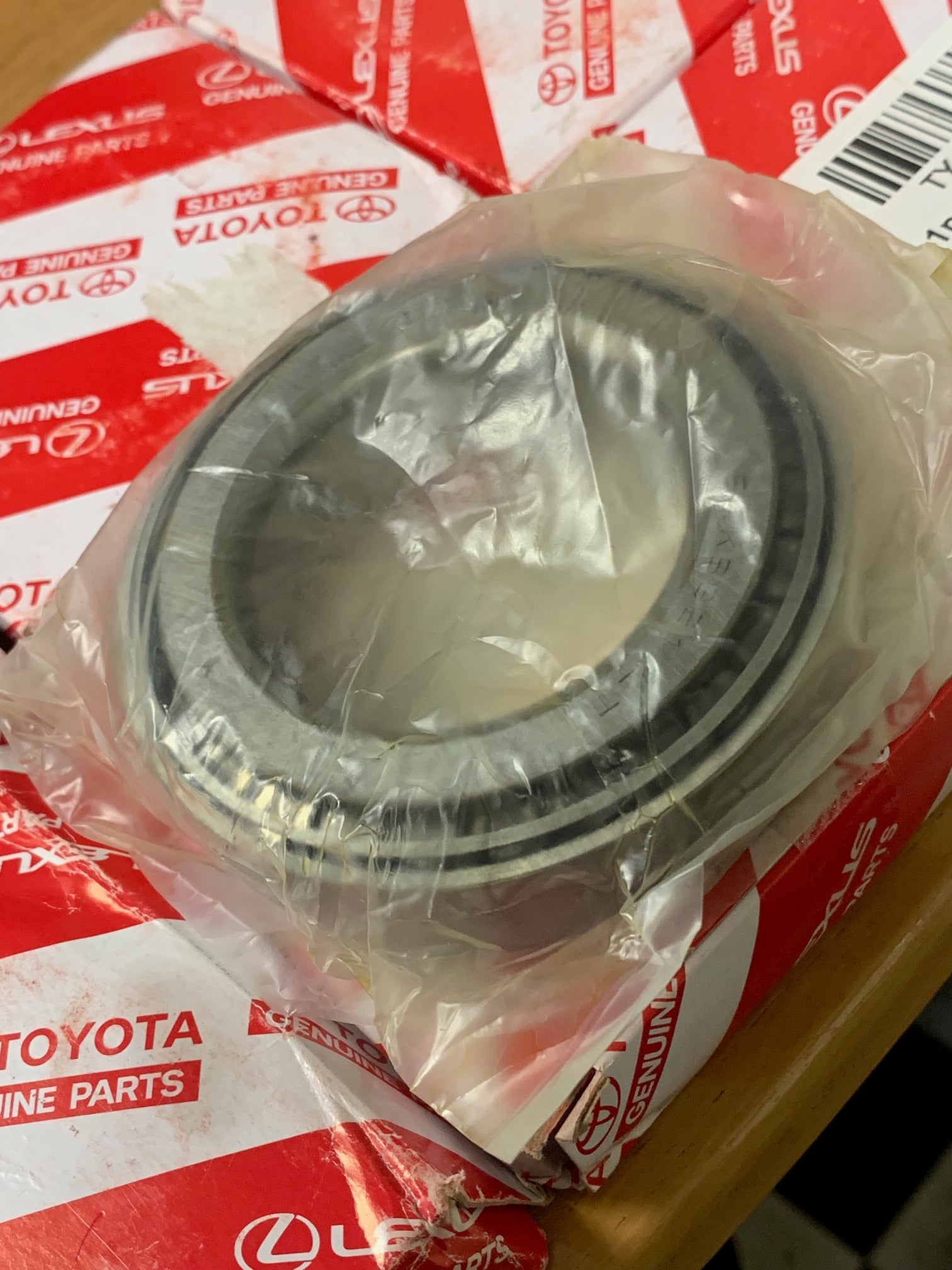 Genuine Toyota LARGE CASE diff carrier bearing Supra, Aristo, Soarer JZA80/JZZ31/UZZ3#/ JZS147/JZS16#/JZZ30/ UZZ31/UZZ40/ UZS143-1