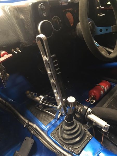 Group D Handbrake Forward Facing Cylinder - Group-D