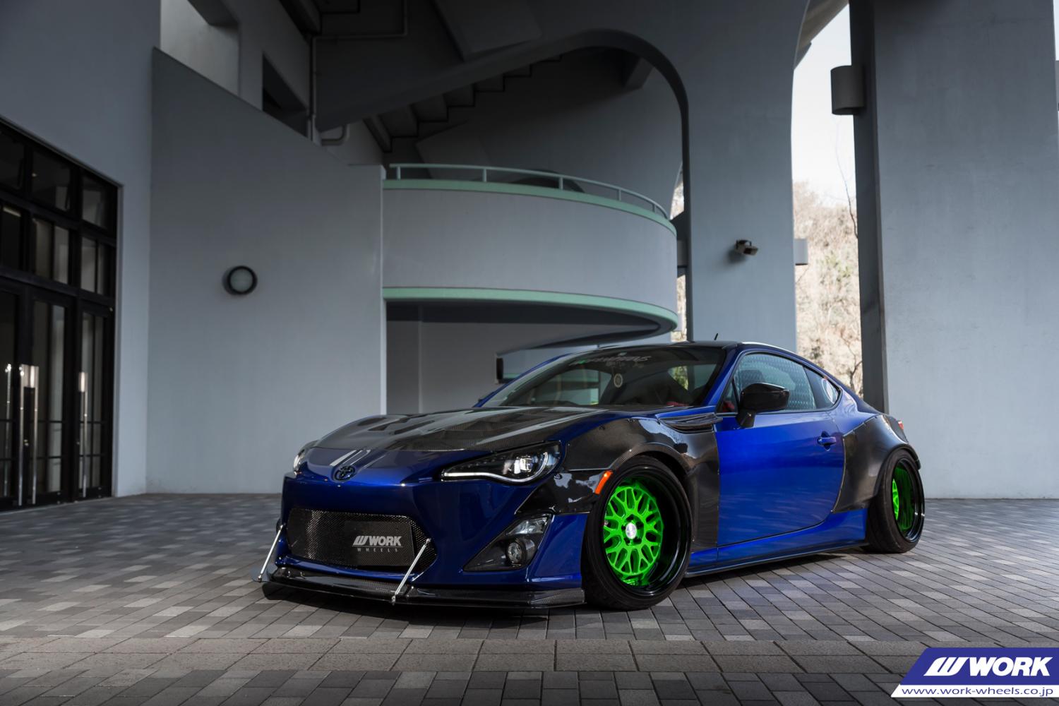 SEEKER MX 17 inch-33