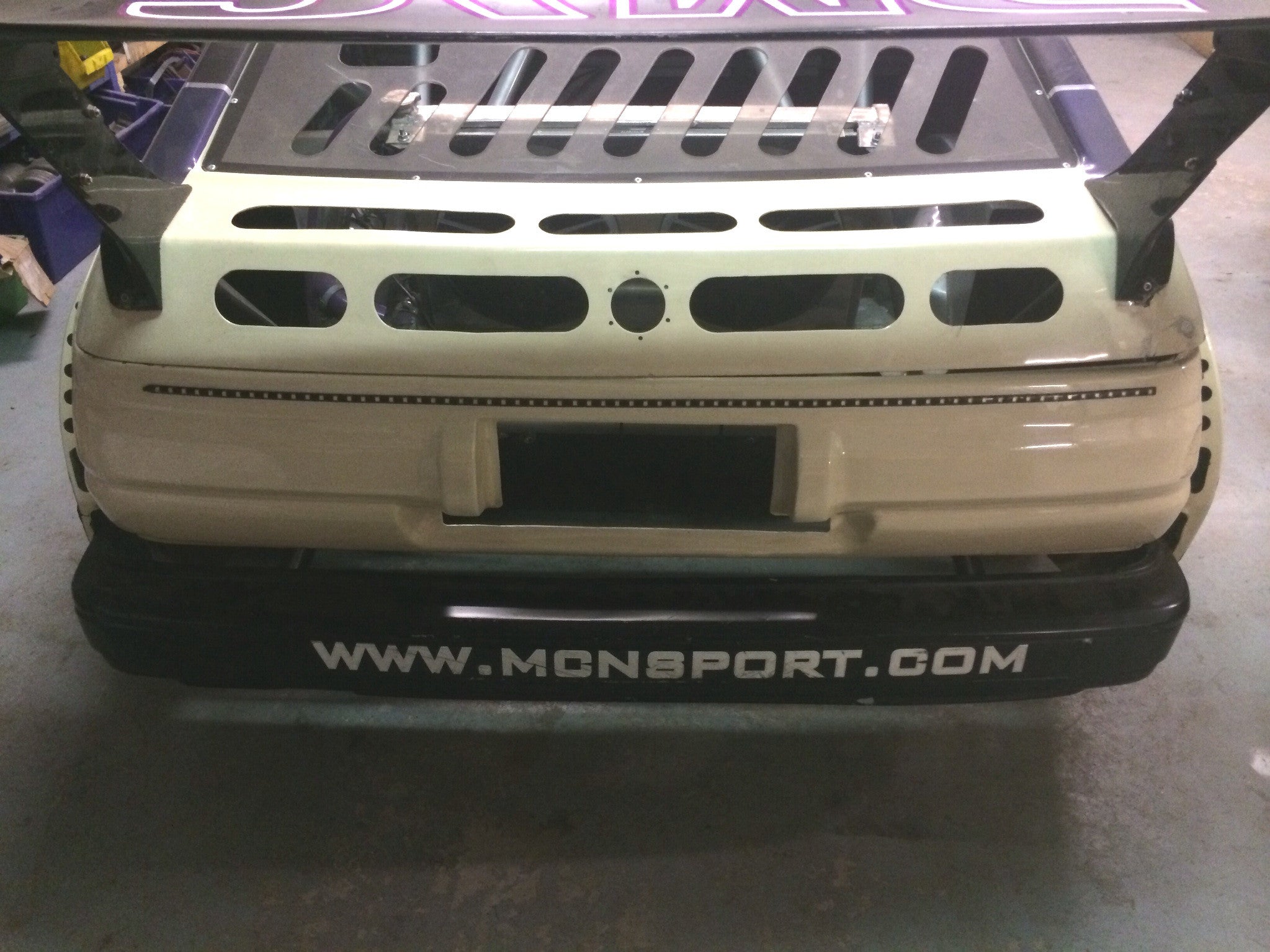 AE86 REAR TAIL LIGHT SHELL - Group-D